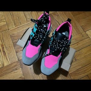 Steve Madden sneakers, Never worn.